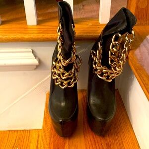 Z Gold Black ZiGi Girl Chained Platform Sock Boots